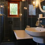 Ellebi * Casa Riola
