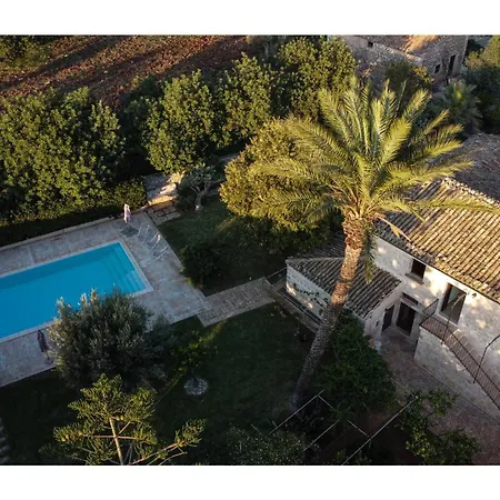 Ellebi Villa Casa Riola